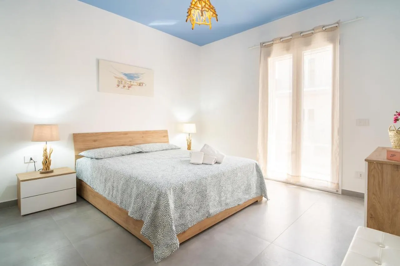 Imama' Apartament Vista Mare Portopalo Di Capo Passero アパート